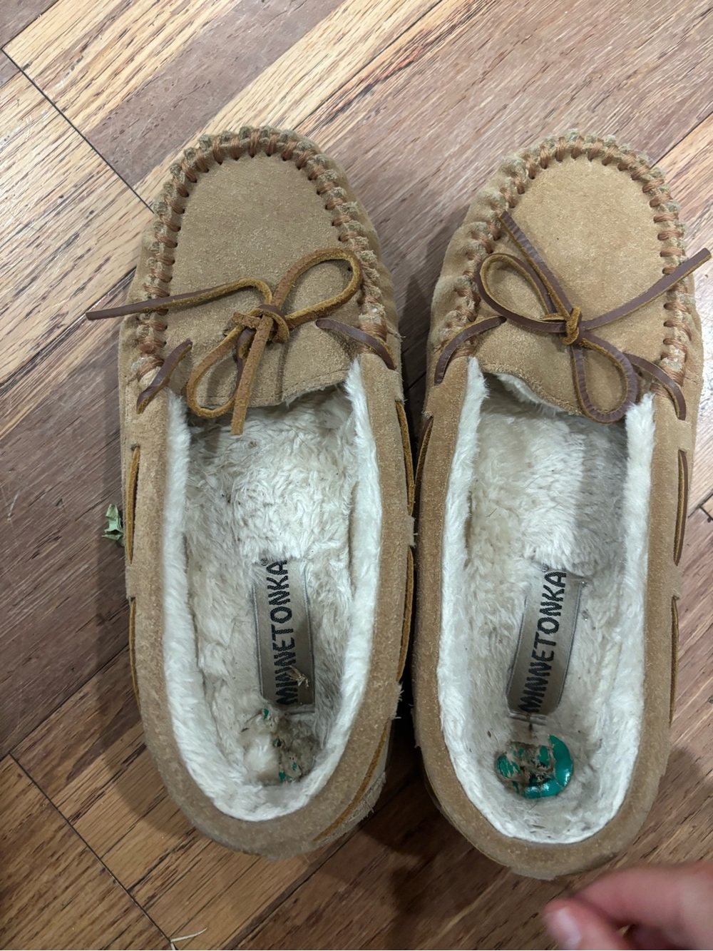 Minnetonka Chestnut Brown Suede Moccasin Slippers